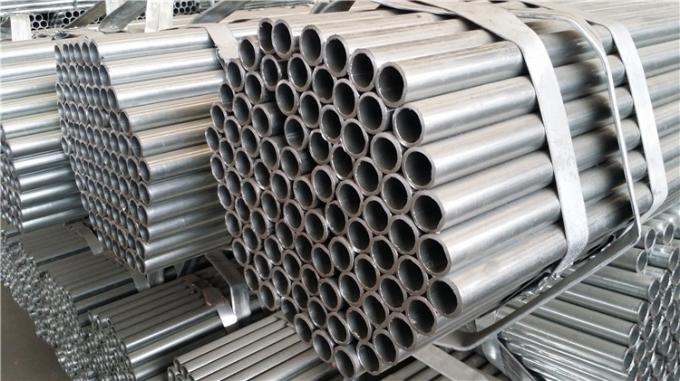 A programação 40 do material de construção ASTM A53 galvanizou a tubulação de aço, Zn de aço dos tubos do SOLDADO que reveste 60-400g/m2 com o de alta qualidade