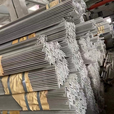 40x40x3mm ASTM A276 TP304 Barras de ângulo iguais e desiguais de aço inoxidável SS304 Barras de ângulo 18%Cr 8%Ni