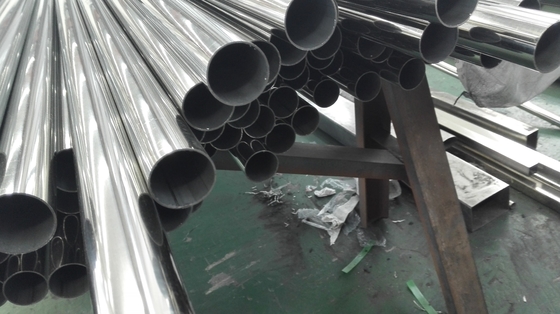 Tubulação soldada de aço inoxidável de ASTM A544 304L para o tratamento térmico do trilho da escada