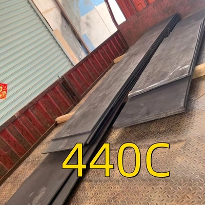 SUS440C Barras de chapa plana de aço inoxidável tamanho 30 mm x 115 x 2 metros laminadas a quente 9Cr18Mo 440C