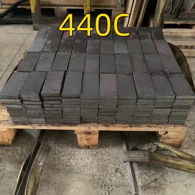 SUS440C Barras de chapa plana de aço inoxidável tamanho 30 mm x 115 x 2 metros laminadas a quente 9Cr18Mo 440C