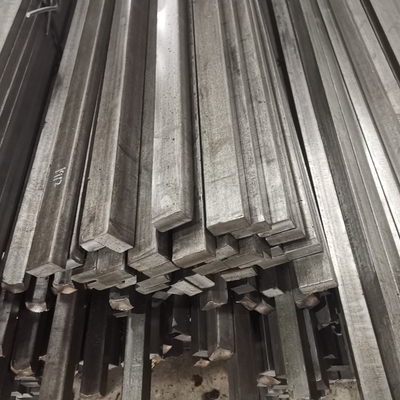 Astm SAE1045 / S45c / CK45 de aço de barra quadrada aquecida