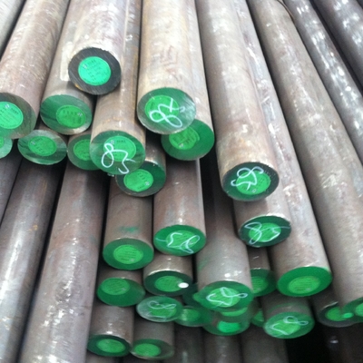Forja de barras redondas de aço inoxidável laminadas a quente SUS420J2 30Cr13 Barras redondas Superfície preta