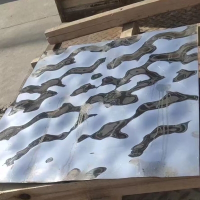 201 304 Lata de ondulação de água Metal de prata com efeito de água Tamanho 1220 X 3000 mm