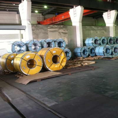 Inox 1.4301 bobina de aço inoxidável 304 SS bobina 2B Superfície 304 laminada a frio bobina de tira de aço inoxidável