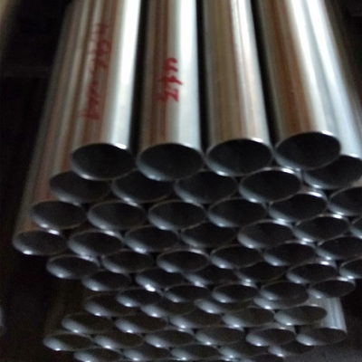 409L Profil de aço inoxidável SUH409 Tubos de aço soldados 63mm * 1.5mm * 6000mm